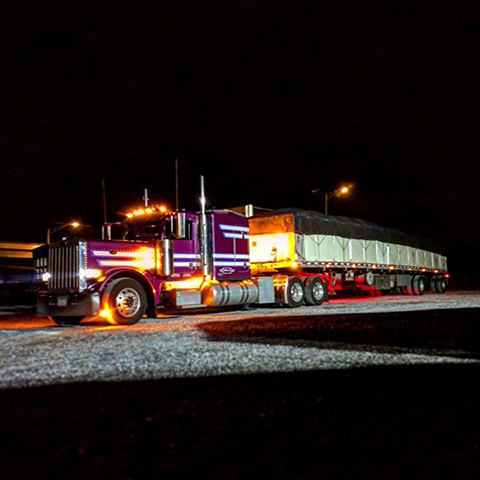 127 Peterbilt