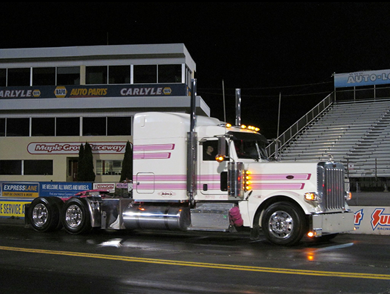 142 Peterbilt